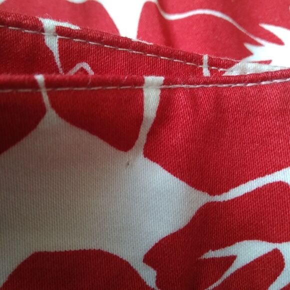 Talbots Petites Red and White Tropical Hibiscus Floral Print Above Knee Skirt - Picture 10 of 14